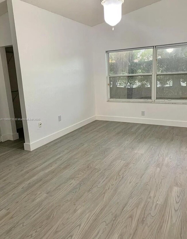 Building Photo - 4147 Sapphire Terrace