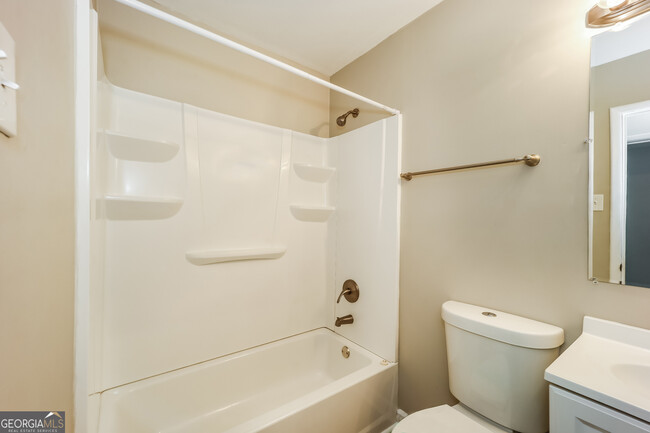 Building Photo - 8125 Attleboro Dr