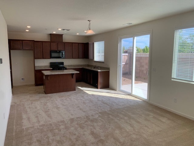 Building Photo - Gated community in Rocklin