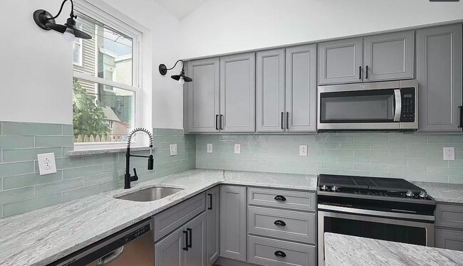 Building Photo - Newly Construction Single Family Home Fishtown