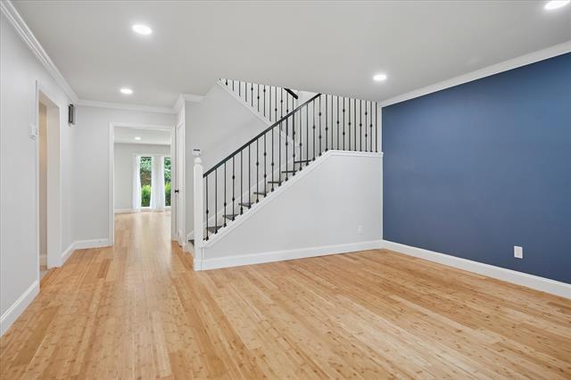 Building Photo - 6935 Helsem Way