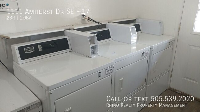 Building Photo - 1111 Amherst Dr SE