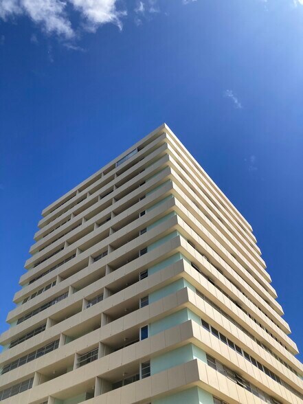 Building Photo - 84 Pukihae St