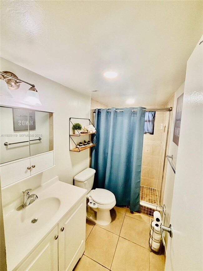 Building Photo - 8350 Sands Point Blvd