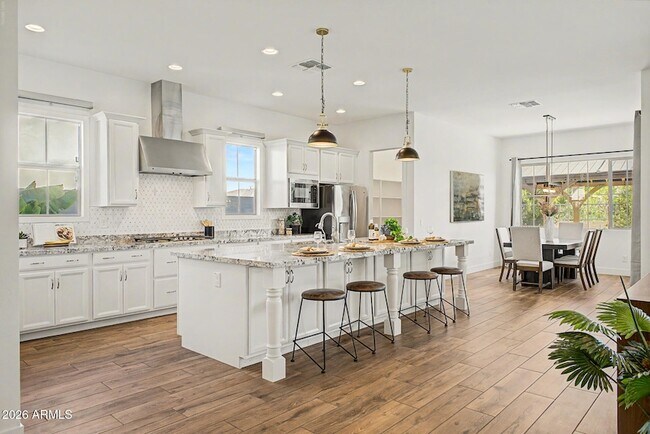 Building Photo - 2083 E Scorpio Pl