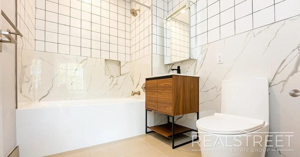 Building Photo - New Luxury Development in Prime Vinegar Hill