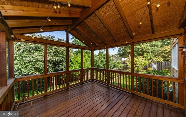 Building Photo - 628 Tazewell Rd NW