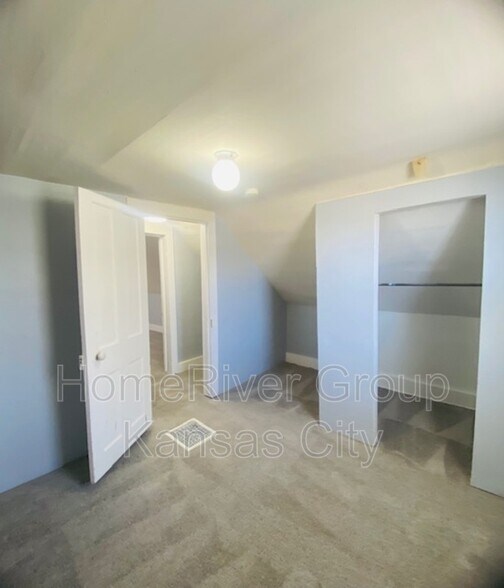 Building Photo - 606 Fairground Ave