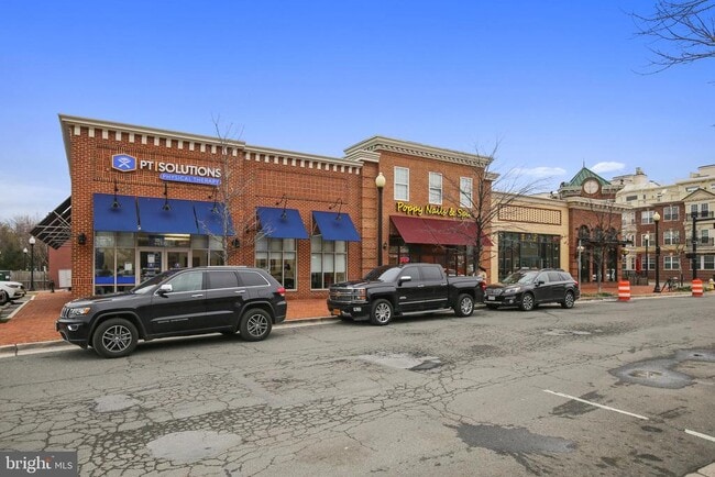 Building Photo - 2181 Jamieson Ave