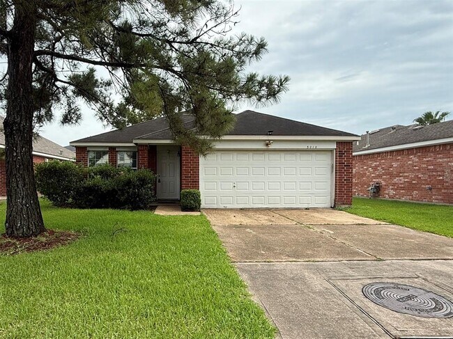 Primary Photo - 5010 Woodland Meadows Ln