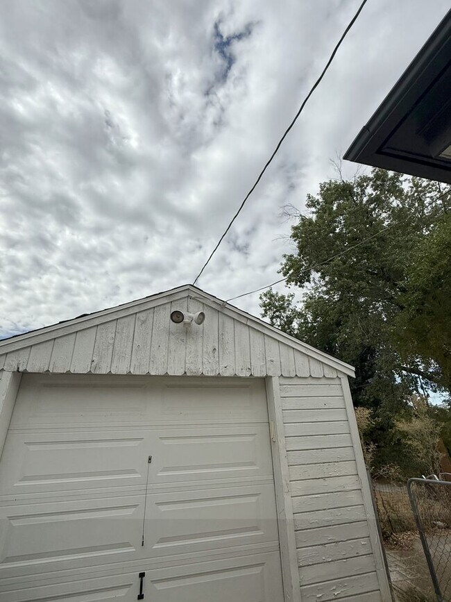 Building Photo - Completely Updated 4-Bedroom Home in Ogden!