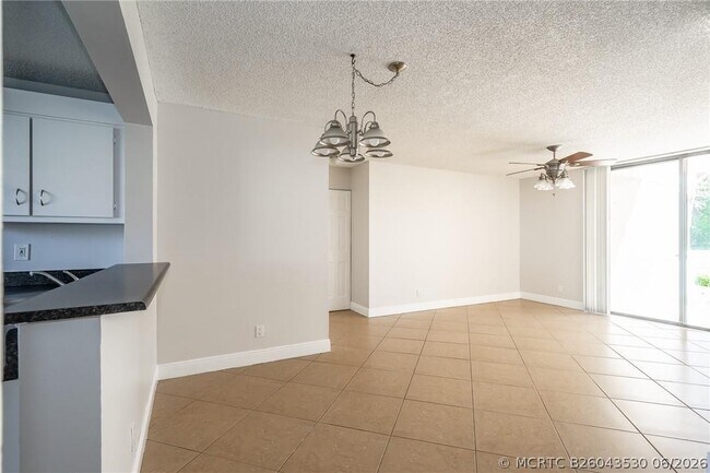 Building Photo - 5701 Riverside Dr