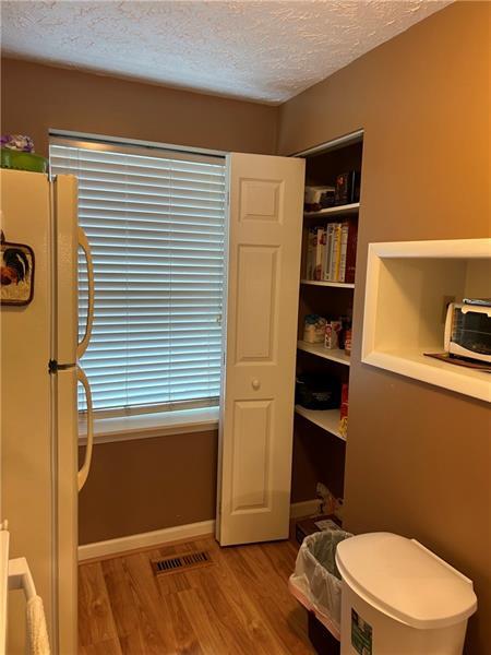 Building Photo - 903 Lynwood Ct