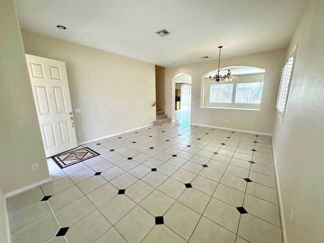 Building Photo - 7607 Pioneer Ranch Ave