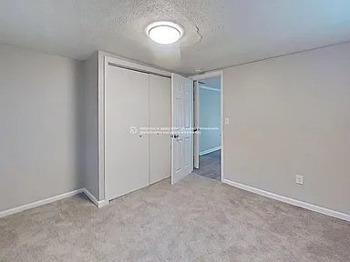 Building Photo - 5613 Norton Ave