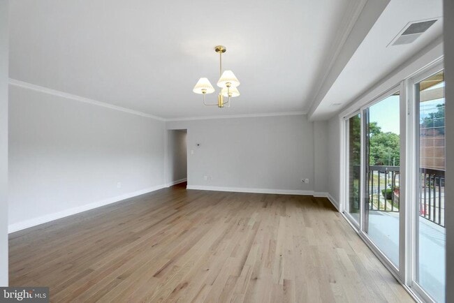 Building Photo - 3200 S 28th St