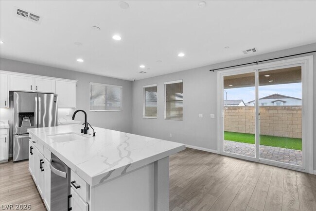 Building Photo - 10423 Stroma Ave