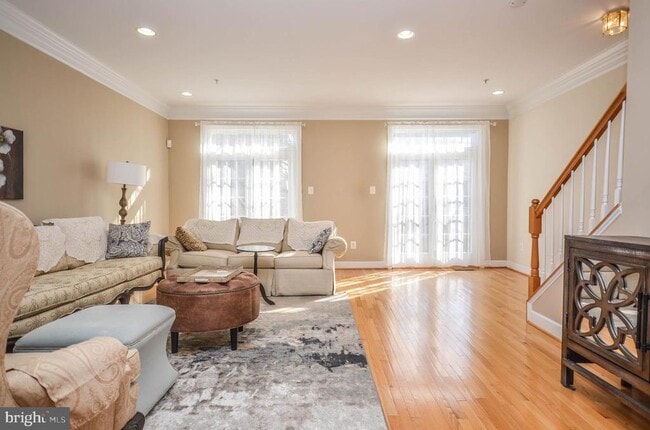 Building Photo - 307 Ridgemont Ave