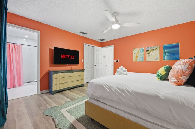 Building Photo - 11988 117th St N