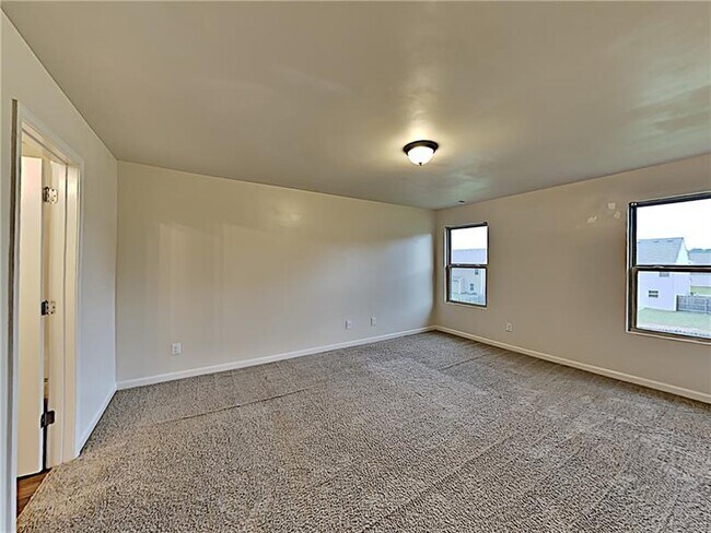 Building Photo - 3032 Avondale Blvd SE
