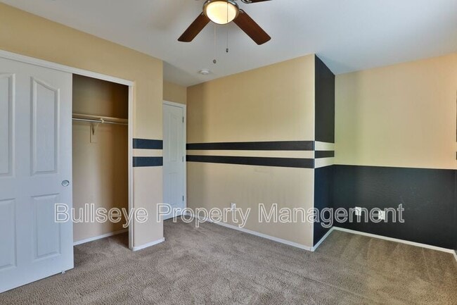 Building Photo - 2581 S Penrose Dr