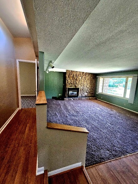 Building Photo - 2019 2nd Ave SW