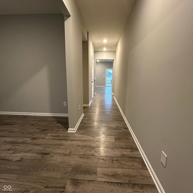 Building Photo - 1913 Downey Ln