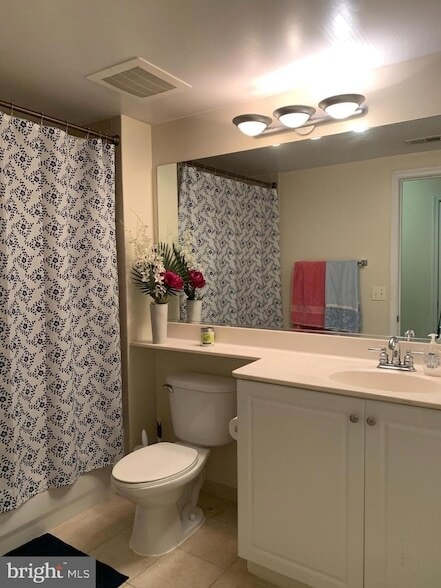 Building Photo - 851 N Glebe Rd