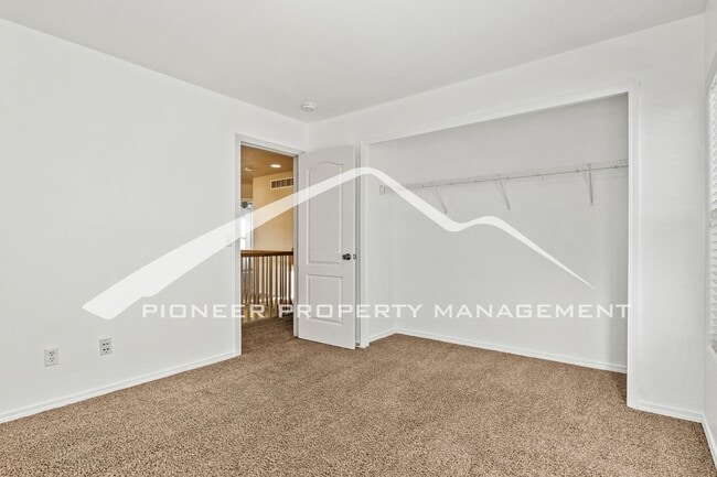 Building Photo - Serene Ridgeview at Stetson Hills neighborhood 6 bedroom, 3.5 bathroom, 2 car garage and AC