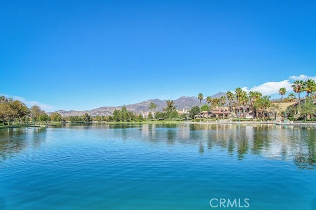 Building Photo - 75 Vía Lampara