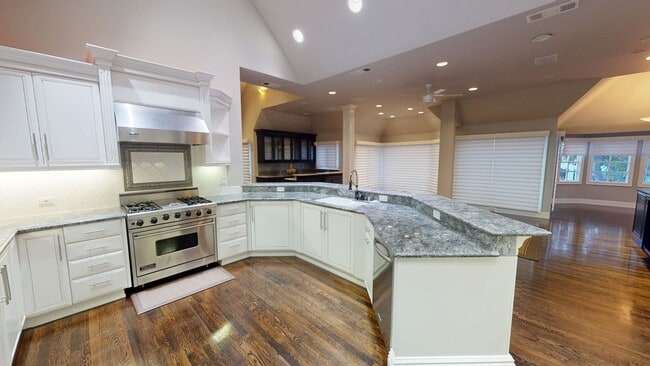 Building Photo - Unfurnished - Custom Built Home | Short-Term Lease