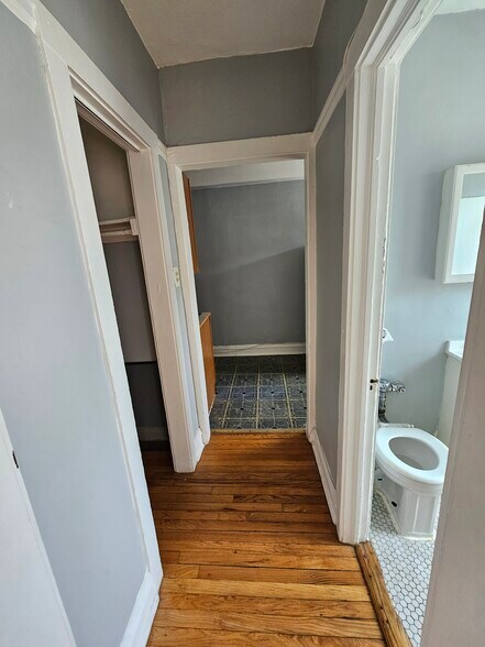 Building Photo - 4601 N Beacon St