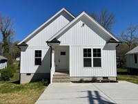 Building Photo - 3 BED, 2 BATH NEWLY RENOVATED HOME IN THOM...