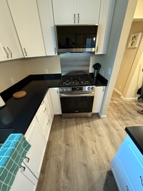 Building Photo - 779 Hamilton Dr