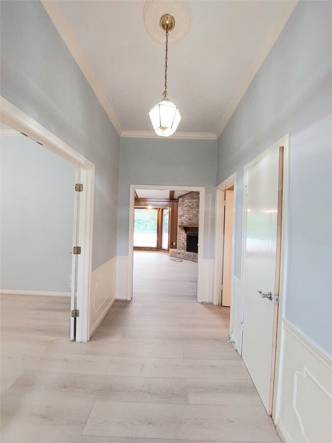 Building Photo - 7815 Small Leaf Cir