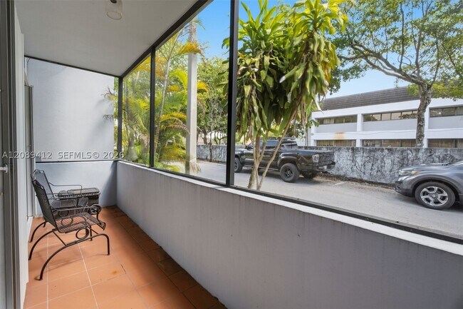 Building Photo - 9227 SW 87th Ave