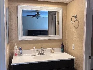 MBR bth sink - 13941 Midland Rd