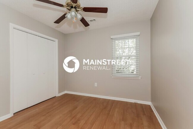 Building Photo - 3 Bedroom Pet-Friendly Home in Pineville, NC with Main Street Renewal