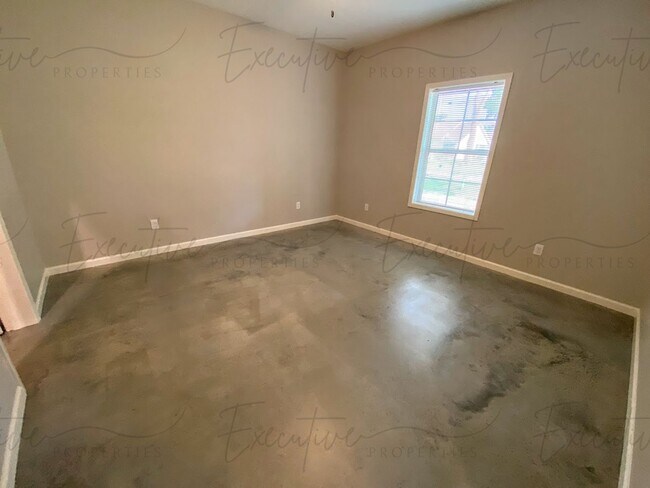 Building Photo - South LC - 3BR/2BA with Carport & Custom Features