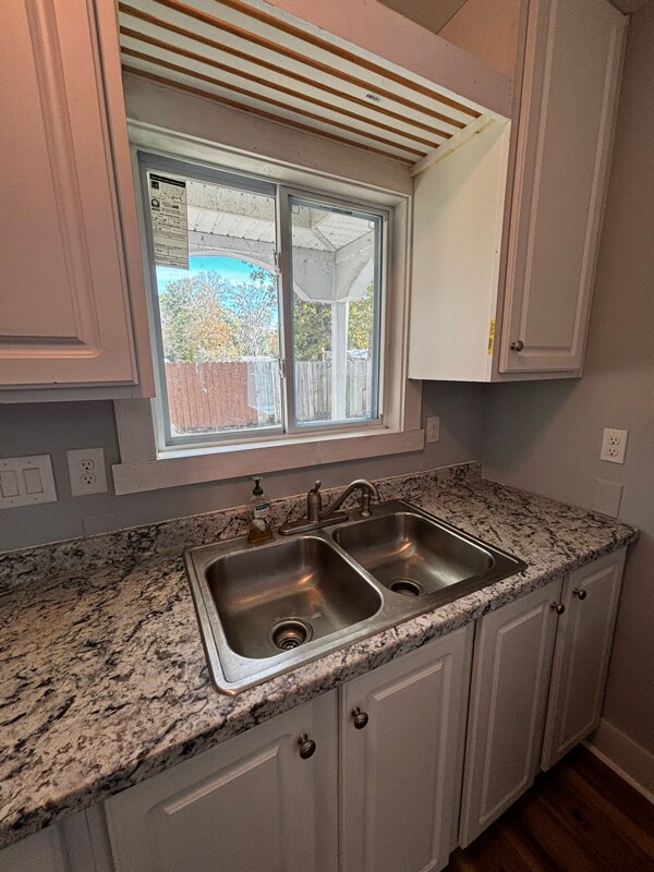 Building Photo - 1226 State Rd S-8-806