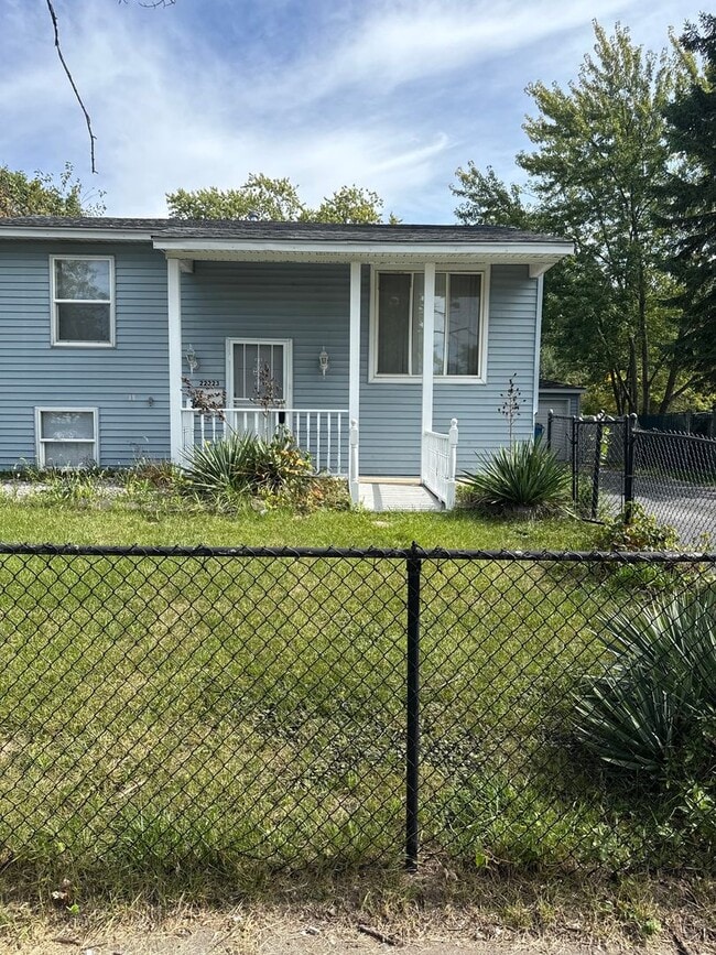 Primary Photo - 22223 Navaho Ave