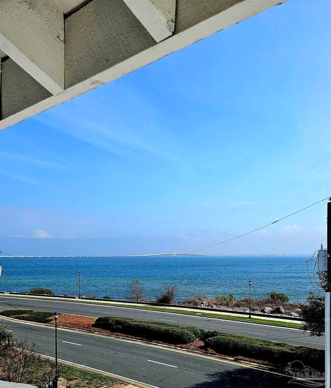 Building Photo - 432 Bayfront Pkwy