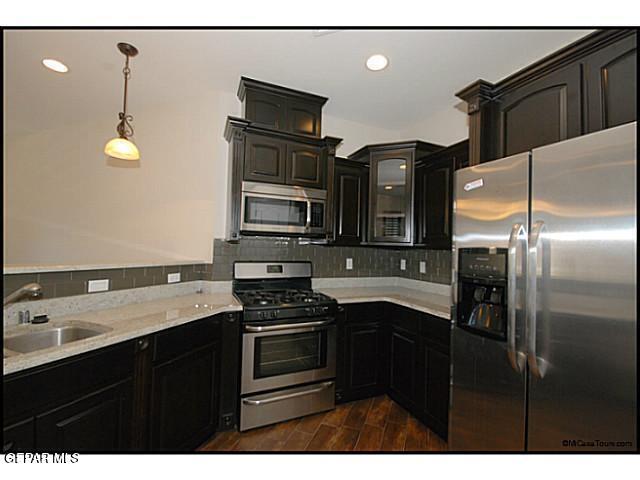 Building Photo - 3128 Coyote Park Dr
