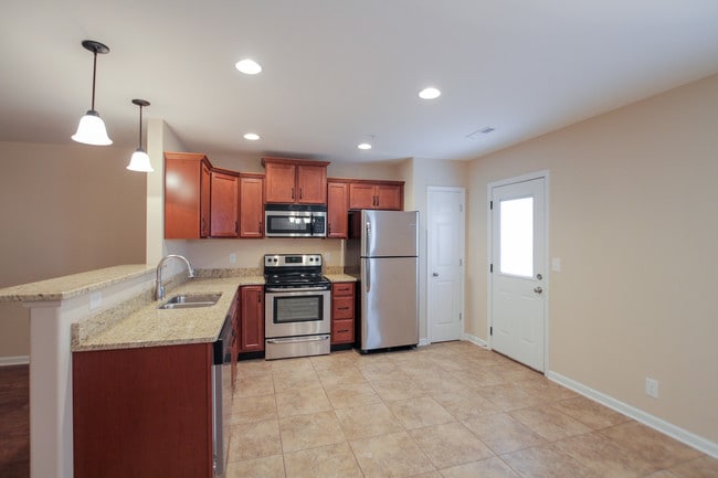 Building Photo - 1607 Railton Ct