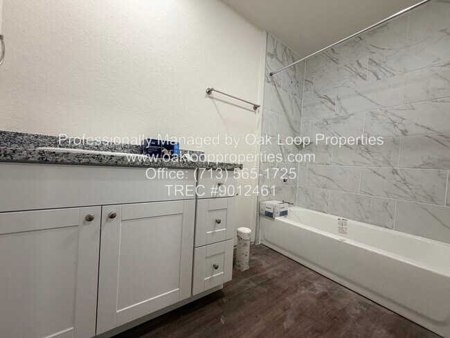 Building Photo - 2 N Atlantic St