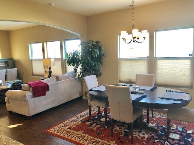 Building Photo - Beautiful Bedroom in Forest Meadows!