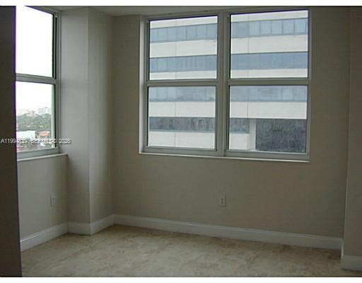 Building Photo - 3180 SW 22nd Terrace