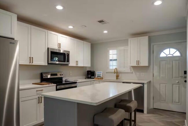 Primary Photo - 43 Summer Haven Trail