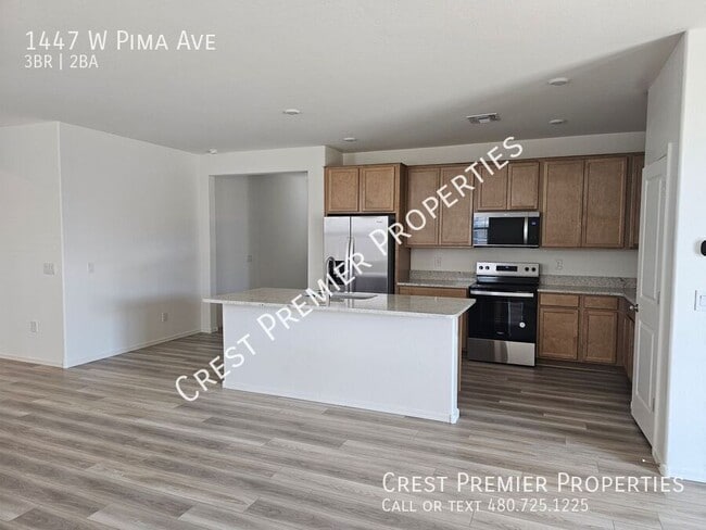 Building Photo - 1447 W Pima Ave