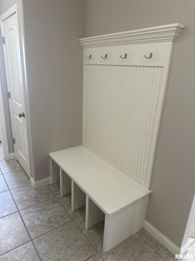 Building Photo - 11212 N Granite St